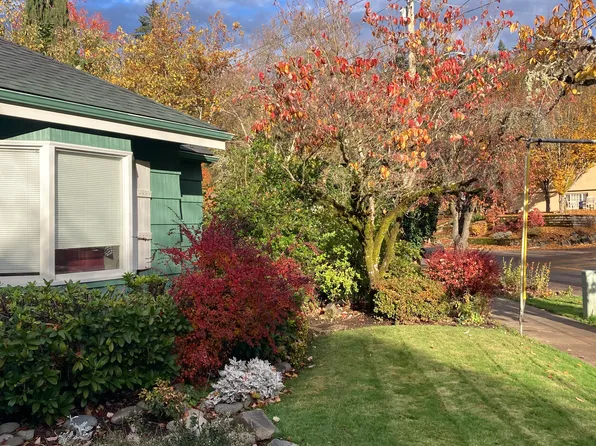 (undisclosed Address), Eugene, OR 97403