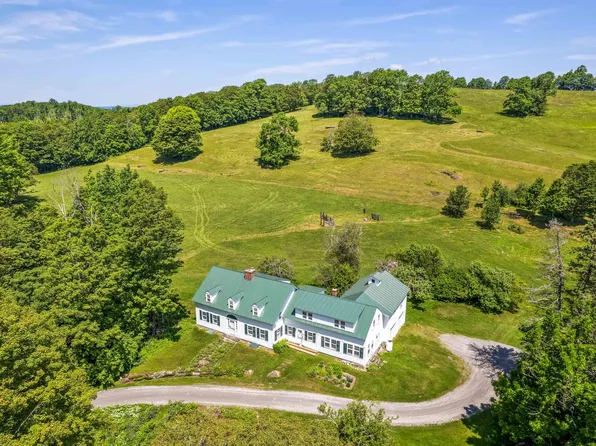110 Burger Road, Chelsea, VT 05038