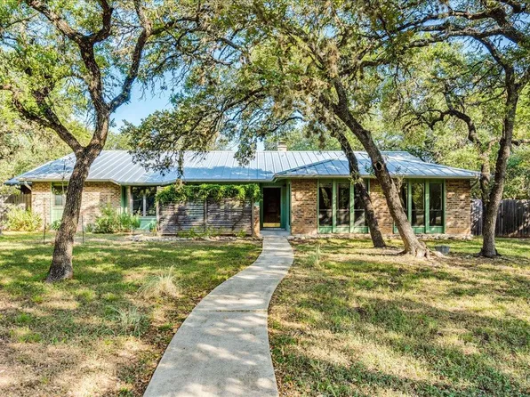 904 Willow Creek Cir, San Marcos, TX 78666