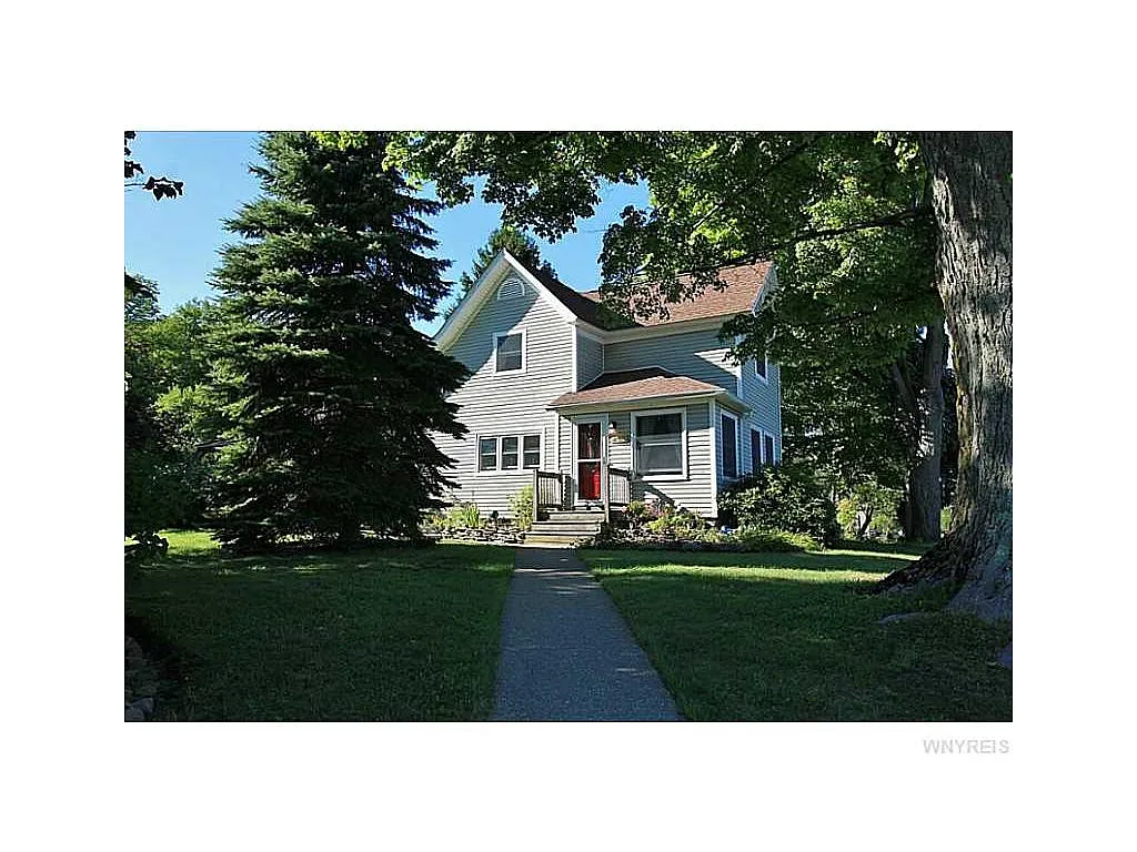 10852 Sisson Hwy photo 1