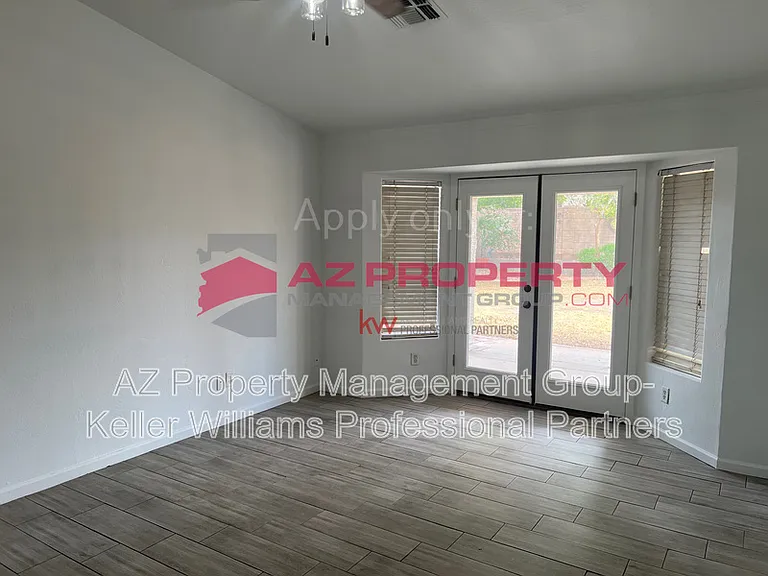2447 S 80th Ln — Photo 8