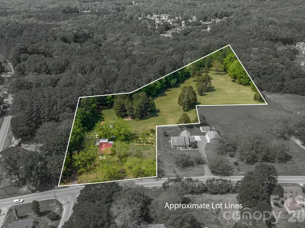 5309 Hickory Grove Rd, Stanley, NC 28164