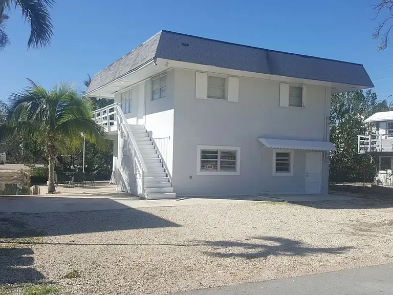 730 Grouper Ln — Photo 5