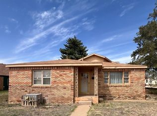 809 W Waylon Jennings Blvd, Littlefield, TX 79339