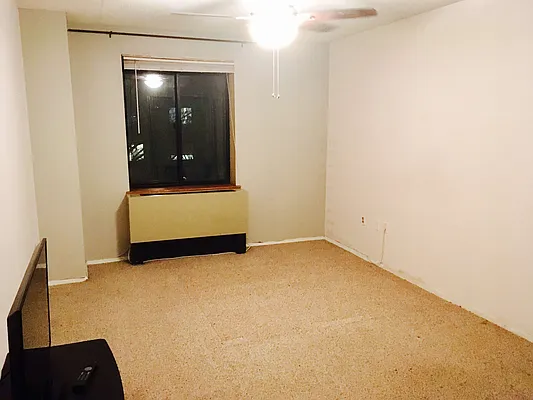 Rented by Sterling Holdings | media 14