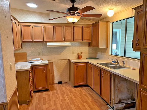 2nd image of 36 Bayberry Dr #501