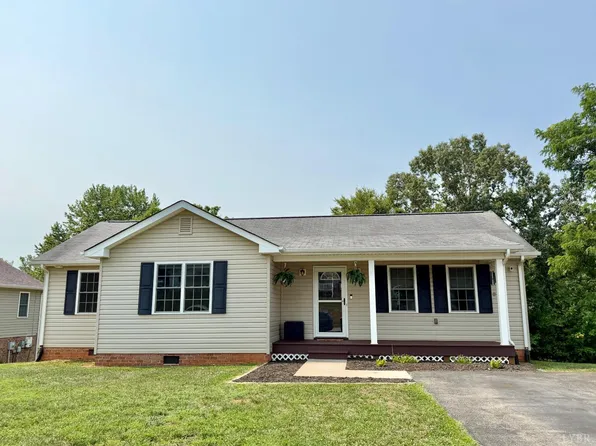 82 Valleyview Dr, Madison Heights, VA 24572