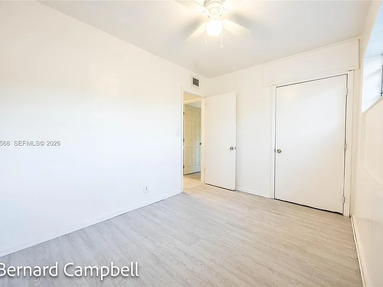 918 NW 13th Ct #1 — Photo 14