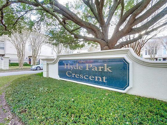 2nd image of 1515 Hyde Park Blvd Unit 14
