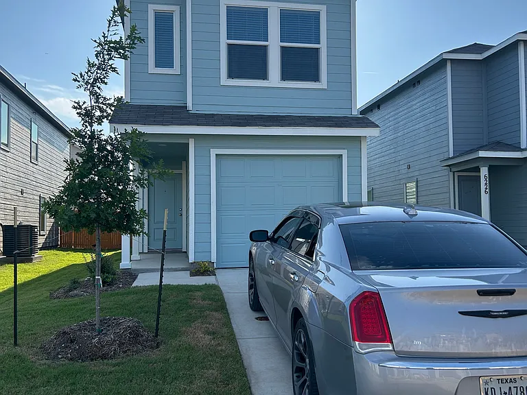 6228 Sandpiper Ln — Photo 1