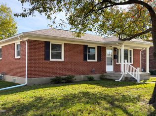10913 Torrington Rd, Louisville, KY 40272