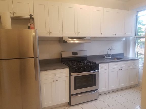 3rd image of 4117 30th Ave #1