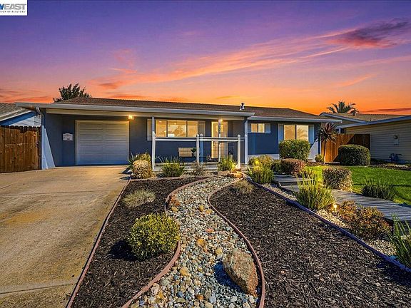 2nd image of 1279 Marigold Rd