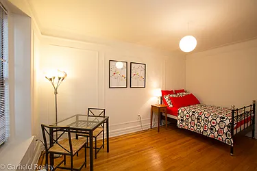 Rented by Garfield Realty 