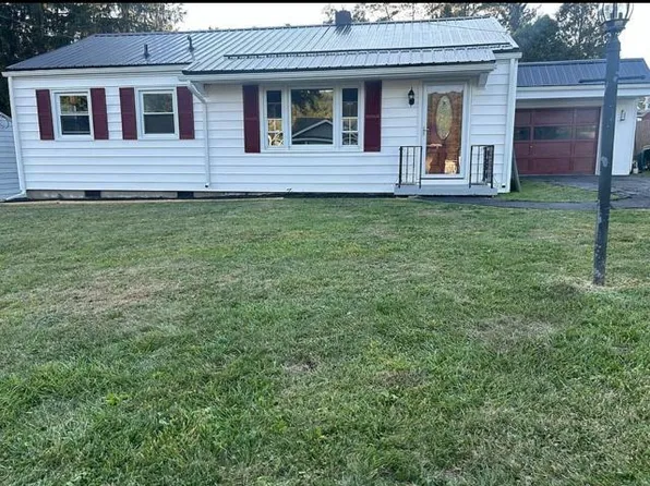 14 Dennis Ln, Bradford, PA 16701