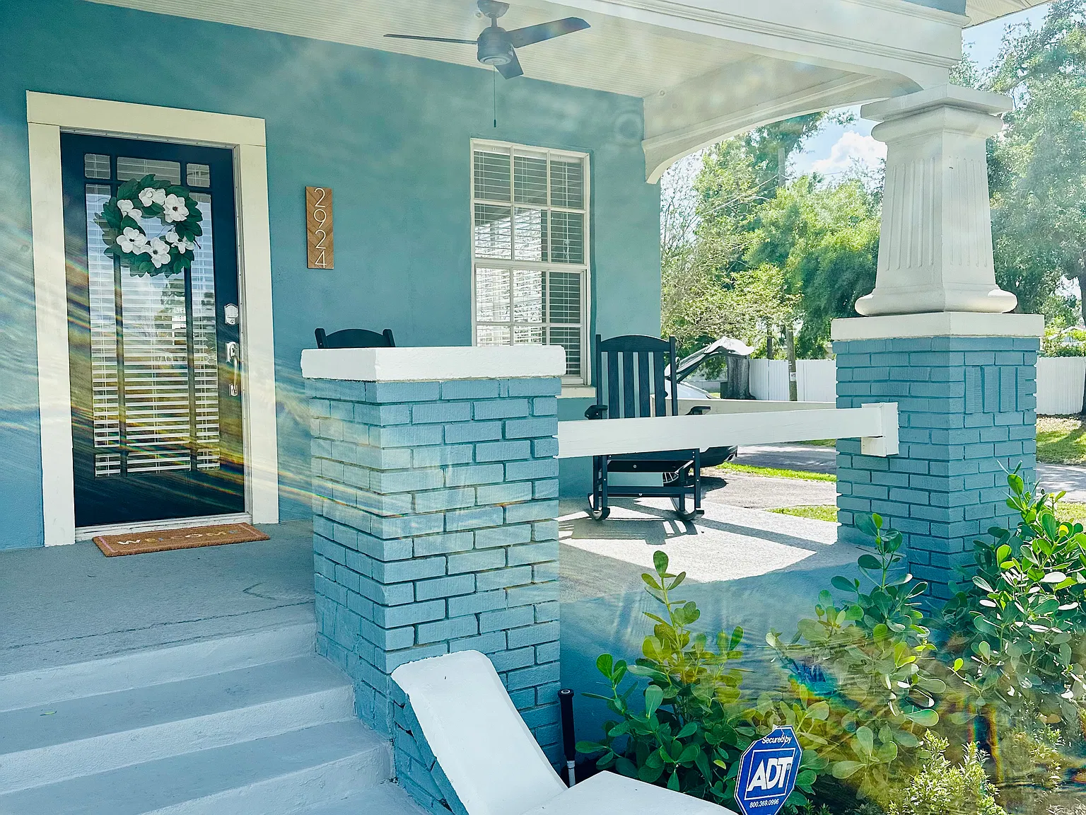 3 bed, 1365 sqft, $3,200 — Photo 2