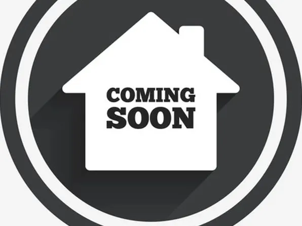 8 Crystal St, Lenox Dale, MA 01242