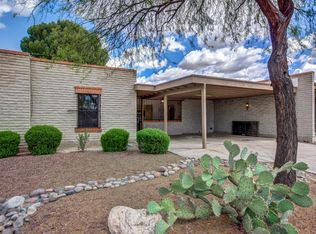8157 E Renaud Ln, Tucson, AZ 85710