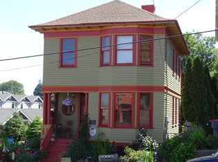 656 11th St, Astoria, OR 97103