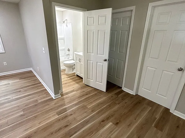 1202 S Willow Ln — Photo 11