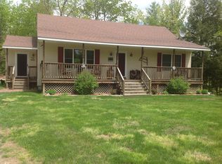 54 Jordans Crossing, Naples, ME 04055