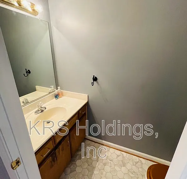 861 Sugarloaf Run — Photo 8
