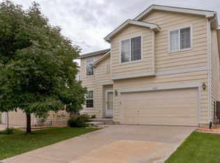 16246 E Phillips Dr, Englewood, CO 80112