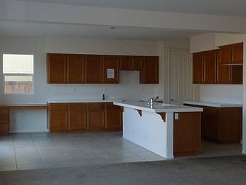 5th image of 12348 Los Moras St