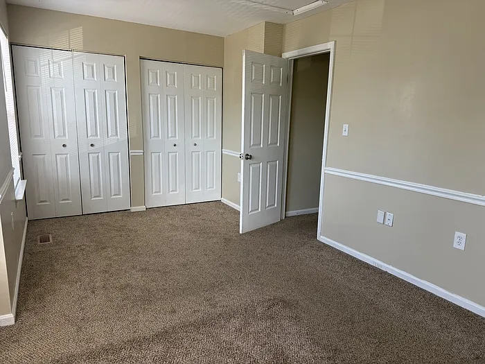 1323 Hampshire Dr #1 — Photo 15