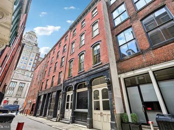 36 Strawberry St #46/56, Philadelphia, PA 19106