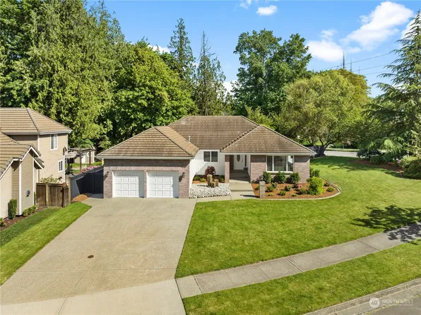 2233 13th Street SW, Puyallup, WA 98371