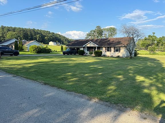 5th image of 50 Pine Ridge Rd