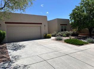 7304 Hawthorn Ave NE, Albuquerque, NM 87113