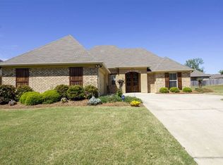 209 Rockbridge Dr, Madison, MS 39110