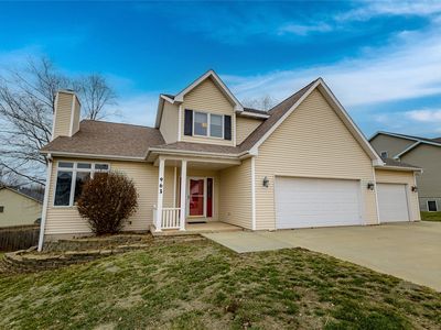 963 202nd Ave, Pella, IA, 50219