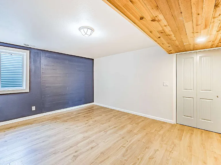 4634 Lighthouse Dr NE — Photo 16