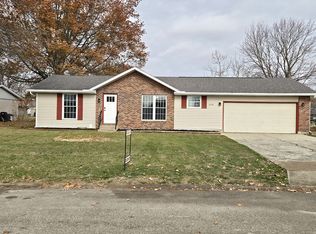 206 Glenn St, Mendon, OH 45862