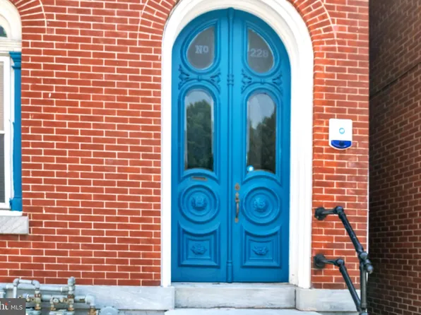 228 King St, Pottstown, PA 19464