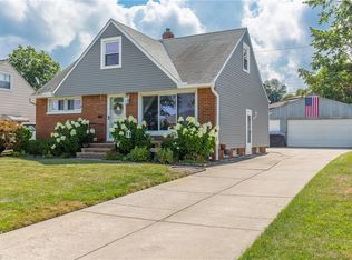 28776 Hazel Ave, Wickliffe, OH 44092