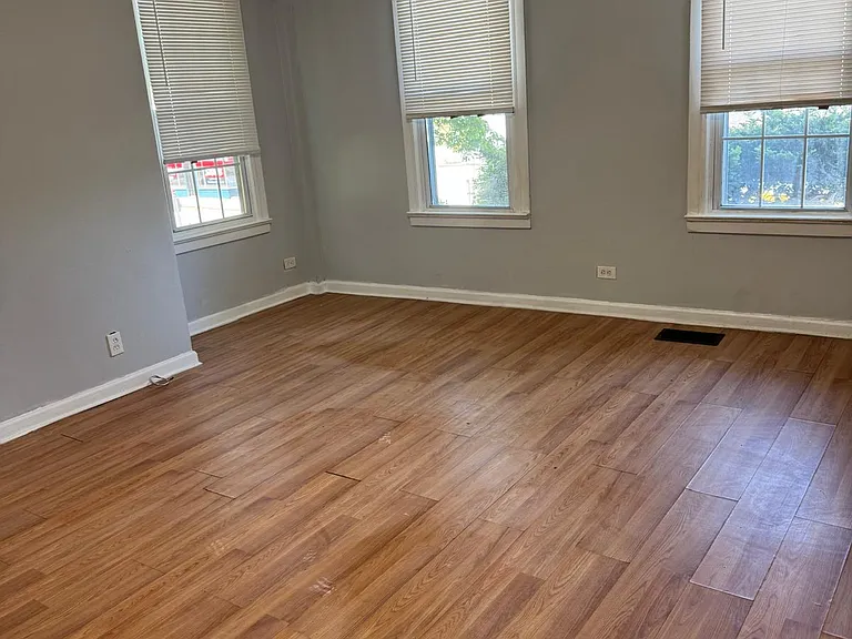 443 E Main St #1 — Photo 5
