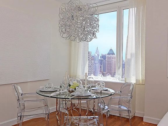 2nd image of 160 W 62nd St APT 46B