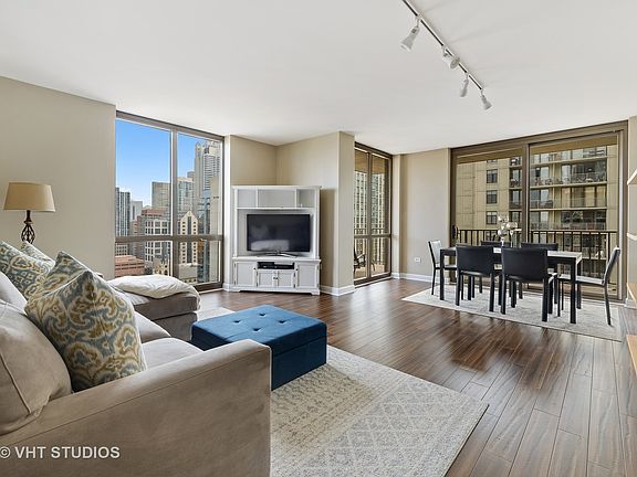 3rd image of 635 N Dearborn St APT 2405