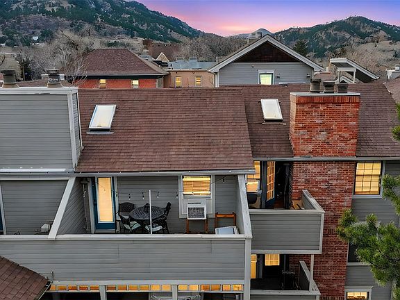 4th image of 1405 Broadway #307