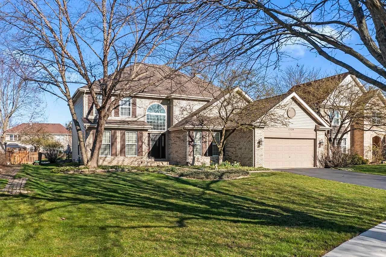 1524 Derby Ln photo 1