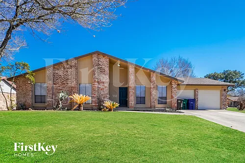1702 Jay Schellman St Photo 1