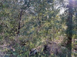 332 3rd Way, Interlachen, FL 32148