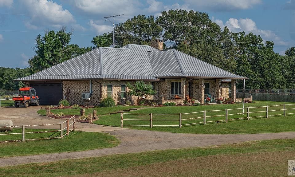 1st image of 2213 County Road 3140