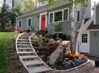 84 Orchard Dr, New Canaan, CT 06840