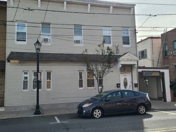 6806 Broadway APT 1, West New York, NJ 07093