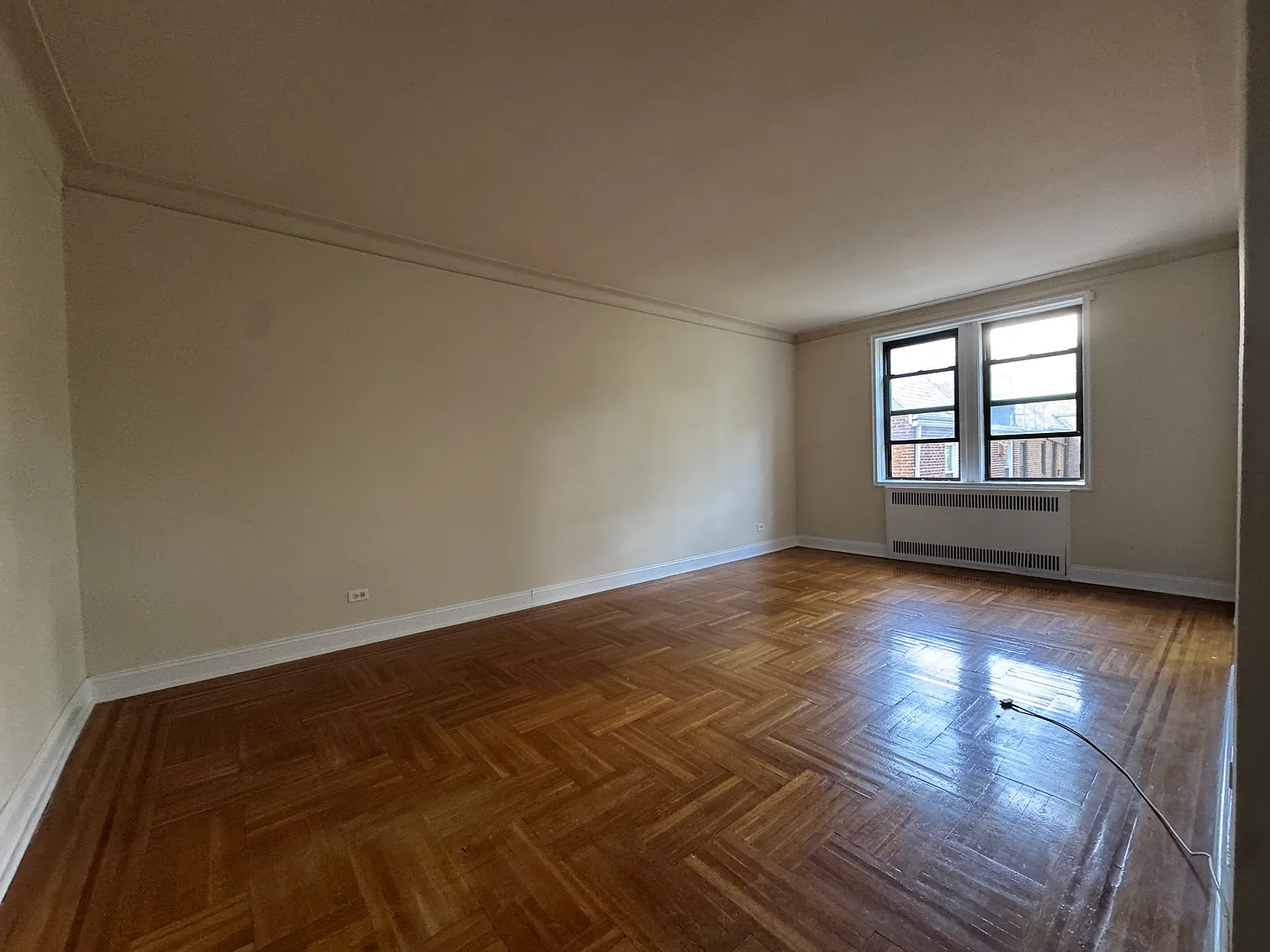 47-09 Skillman Avenue — Photo 4